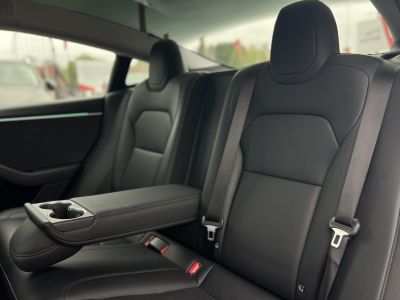 TESLA MODEL 3 Long Range AWD (Automata) HIGHLAND. EAP! LED mátrix. gyári garancia 2031-ig!