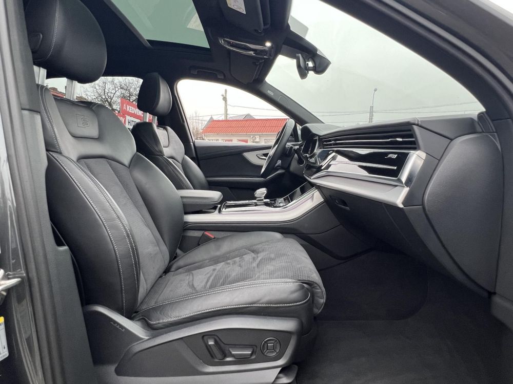 AUDI Q7 55 TFSI S line quattro Tiptronic ic M.o.-i. 1.tul. Carplay 360 kamera Bang/Olufsen! ÁFÁ-S ÁR!