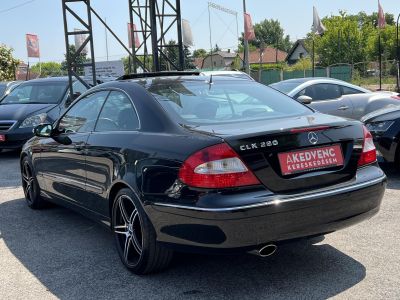 MERCEDES-BENZ CLK 280 Elegance (Automata) Megkímélt állapot. Napfénytető Ülésfűtés Szervizelt!