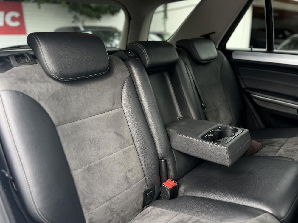 MERCEDES-BENZ ML 320 CDI (Automata) harman/kardon. légrugó. napfénytető. hátsó TV. alcantara belső!