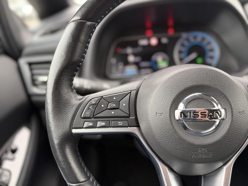 NISSAN LEAF N-Connecta e+ 62kWh (Automata) 96% akku 9e km. 360 kamera ProPilot 4x ülésfűtés