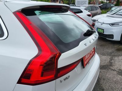 VOLVO V90 2.0 D [D4] Inscription AWD Geartronic LED Memória Navi HUD Tempomat Barna bőr Carplay PDC