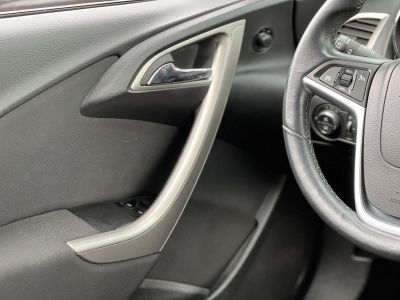 OPEL ASTRA Sports Tourer 2.0 CDTI Sport Tempomat Digitklíma Tolatóradar Multikormány Ülésfűtés