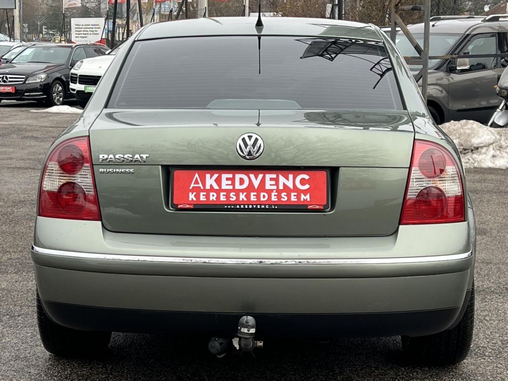 VOLKSWAGEN PASSAT 1.6 Comfortline Business