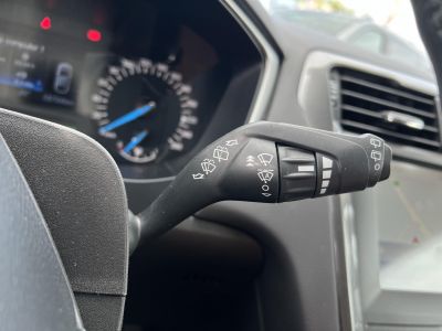 FORD MONDEO 2.0 EcoBlue Business (Automata) Magyarországi Navigáció Ülésfűtés Bluetooth Szervizelt! Téli-nyári gumi!