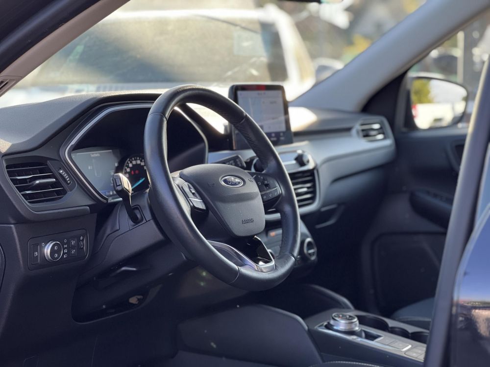 FORD KUGA 2.5 PHEV Freedom CVT