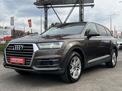 AUDI Q7 3.0 V6 TDI quattro Tiptronic ic M.o.i. 1.tul. rendszeresen karbantartott. vezérlés cserélve!