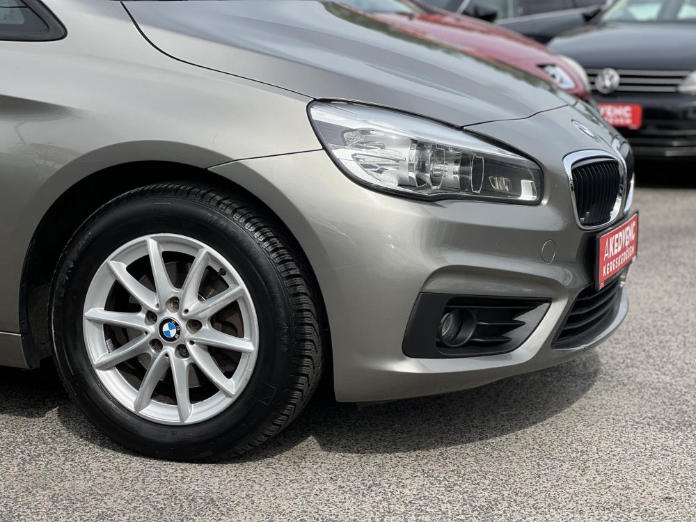 BMW 216d (Automata) Active Tourer frissen szervizelt!
