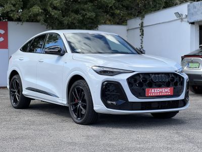 AUDI Q5 SB 40 TDI quattro S-tronic S-line M.o-i. 1.tul. újszerű állapot. garanciális. sérülésmentes!