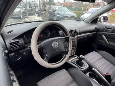 VOLKSWAGEN PASSAT 1.6 Comfortline Business Klíma Tempomat Rendszeresen szervizelt!