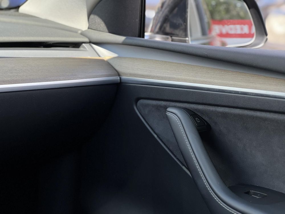 TESLA MODEL Y Long Range AWD (Automata) 109e km. mátrix LED. hőszivattyú. premium hifi. garanciális!