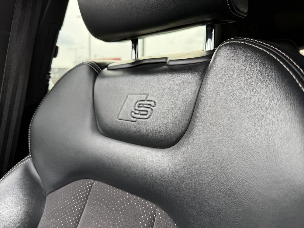 AUDI Q7 3.0 V6 TDI quattro Tiptronic ic [7 személy] S-line M.o.-i. BOSE. virtual cockpit. kamera. keyless. holttér