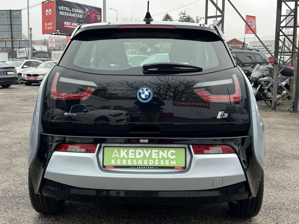 BMW I3 (Automata) 60Ah 59e km. Loft belső Navi Ülésfűtés Félbőr Bluetooth!