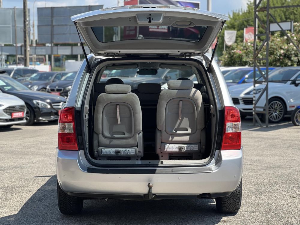 KIA CARNIVAL 2.9 CRDi EX (7 személyes ) klíma. tempomat. tolatókamera. tolatóradar. vonóhorog!