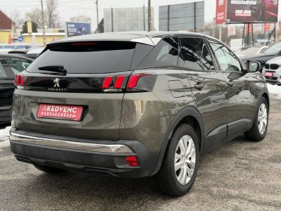 PEUGEOT 3008 1.6 BlueHDi Allure EAT6 Teljes szerviztörténet. Carplay. radar. tempomat. 8 gumi