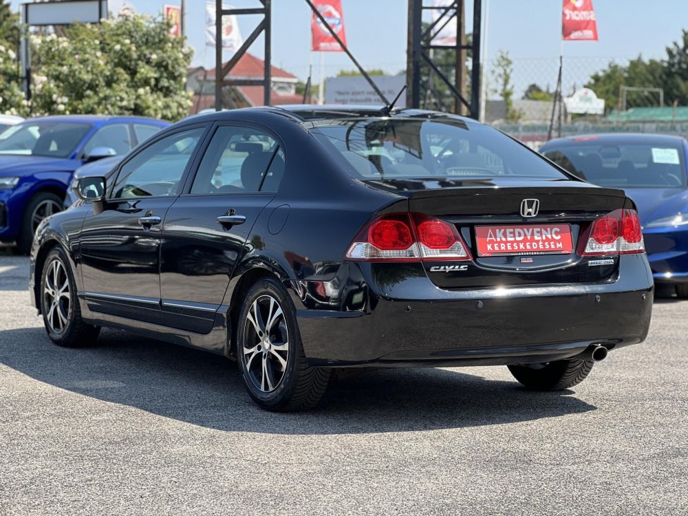 HONDA CIVIC 1.3 Hybrid (Automata) Klíma Tempomat Ülésfűtés Gyári fényezés!