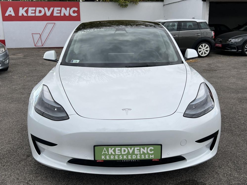 TESLA MODEL 3 Standard Range Plus Aut 35e km. garanciális. hőszivattyú. prémium hifi. mátrix LED!