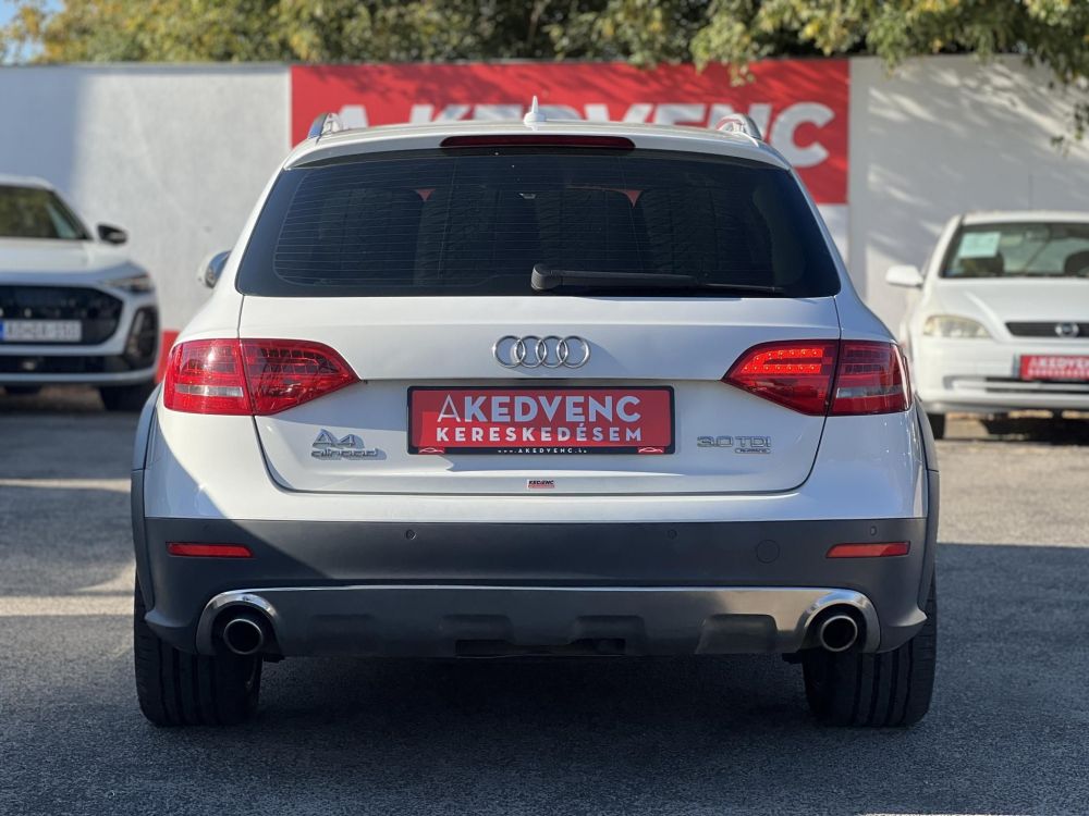 AUDI A4 ALLROAD 3.0 V6 TDI DPF quattro S-tronic Bang & Olufsen. ACC. bi-xenon. barna bőrbelső. téli-nyári kerék szett!
