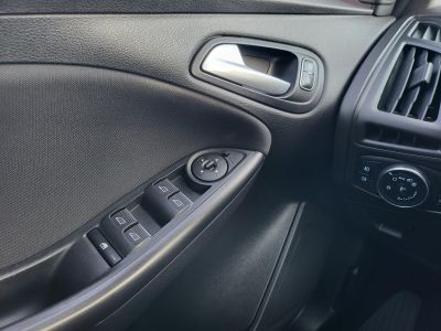 FORD FOCUS 1.5 EcoBoost ST-Line 96e km. M.o.-i. 1.tul. Navi Holttér Tempomat Keyless Ülésfűtés Kormányfűtés