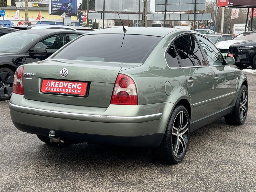 VOLKSWAGEN PASSAT 1.6 Comfortline Business