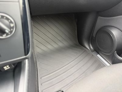 MERCEDES-BENZ A 180 BlueEFFICIENCY Elegance EURO5 156e km. megkímélt állapot. klíma ülésfűtés 2 gyári kulcs