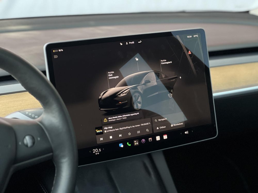 TESLA MODEL 3 Long Range AWD (Automata) 47e km. mátrix LED. hőszivattyú. AMD Ryzen. garanciális!