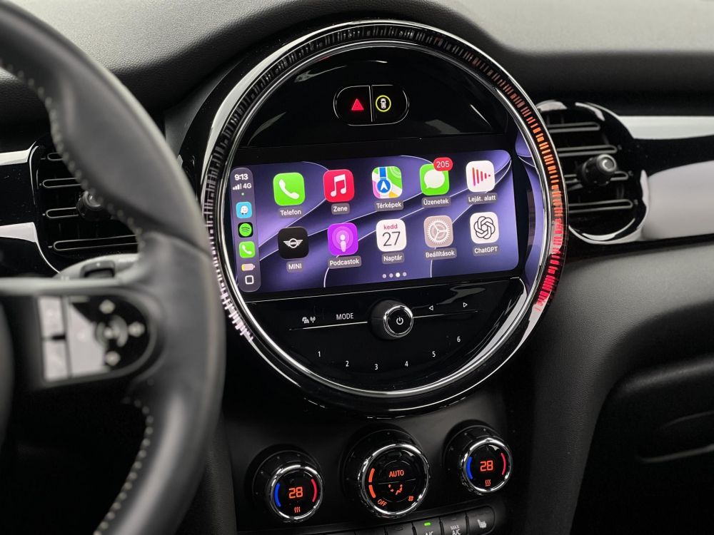 MINI MINI 1.5 Cooper DKG 31e km. panoráma tető. CarPlay