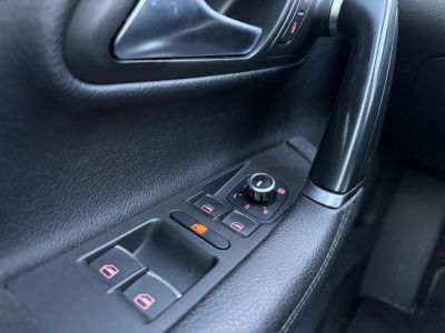 VOLKSWAGEN CC 2.0 CR TDI BMT DSG [5 személy] Xenon Tempomat Ülésfűtés PDC Navi Bluetooth 2 gyári kulcs!