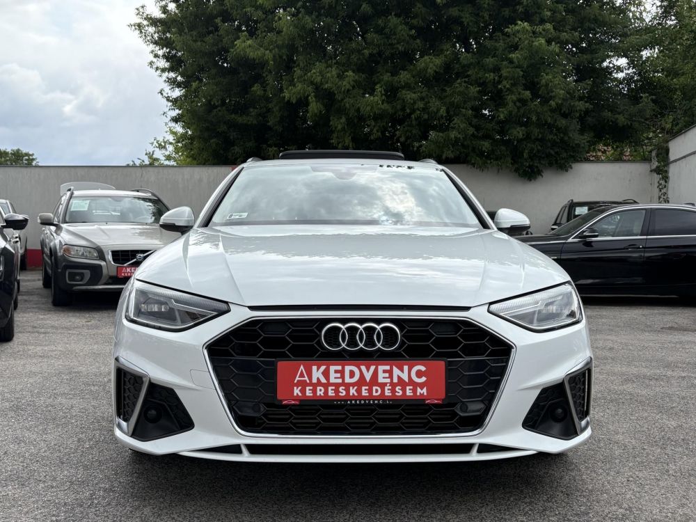 AUDI A4 Avant 40 TFSI S line S-tronic 97e km. Magyarországi Panorámatető Bluetooth Megkímélt!