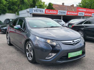 OPEL AMPERA E-Pioneer (Automata) Nagyszerviz után! Magasan felszerelt!