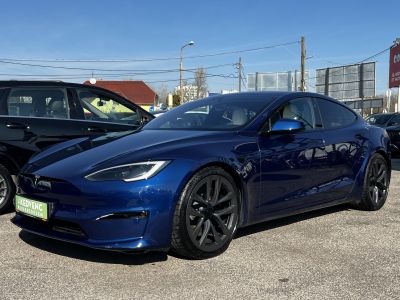TESLA MODEL S Long Range AWD (Automata) Yoke kormány. Fehér belső. 21 felni. Garanciális