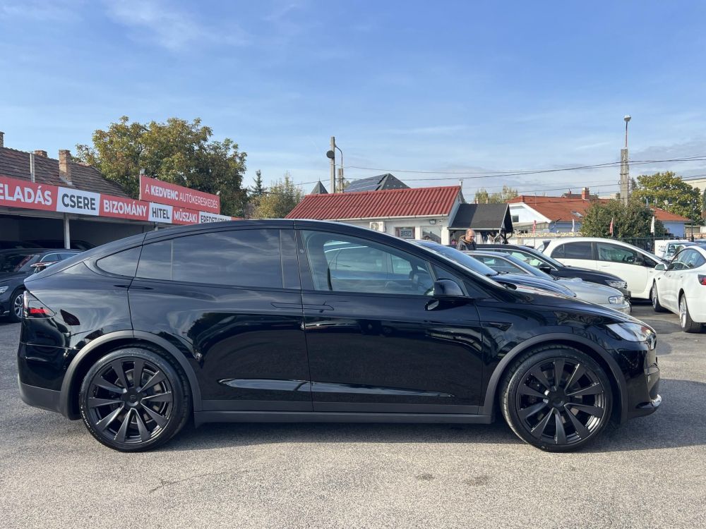 TESLA MODEL X Plaid (Automata) (6 személyes ) 1020 Lóerő. TRIPLE BLACK. a legjobb áron!