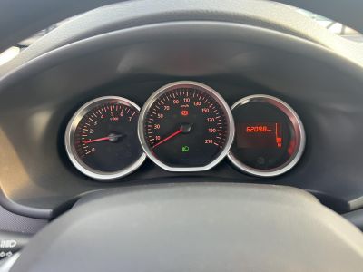 DACIA LOGAN 1.0 Ambiance 62e km. Bluetooth Vonóhorog Megkímélt!