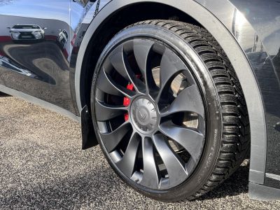 TESLA MODEL Y Performance AWD (Automata) 80e km. Fehér belső. FSD. AMD Ryzen. 2 gumigarnitúra. Garanciális!