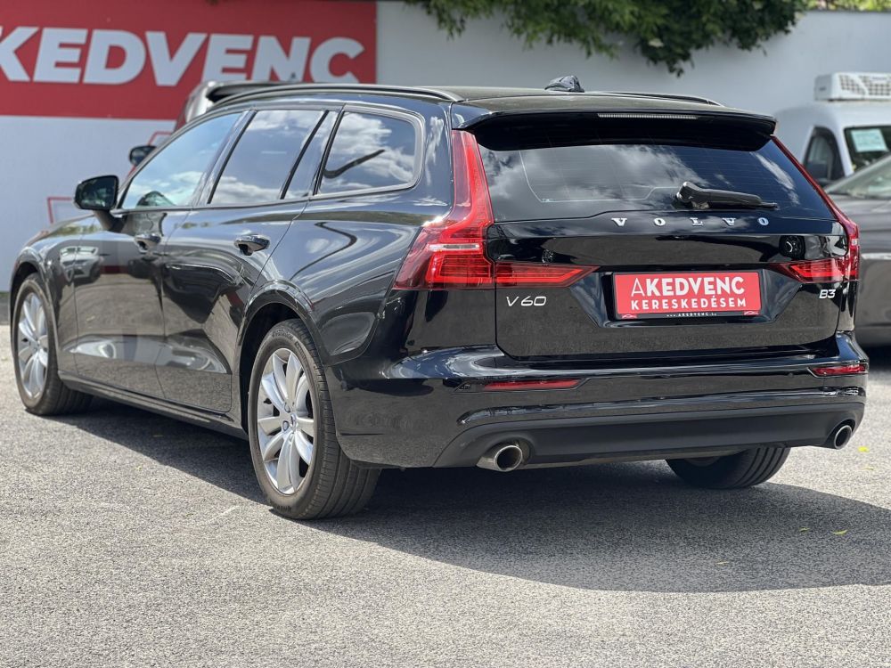 VOLVO V60 2.0 [B3] MHEV Momentum Pro Geartronic Magyarországi. végig márkaszervizelt. kerámia. friss nagyszerviz!