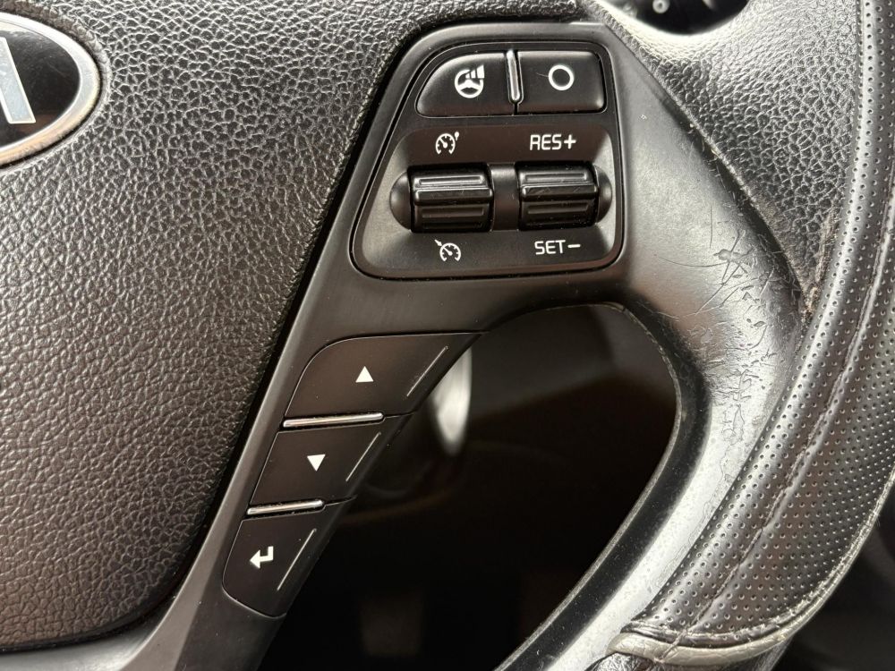 KIA CEE'D Pro1.6 CRDI EX Klíma Tempomat Bluetooth 182e km!