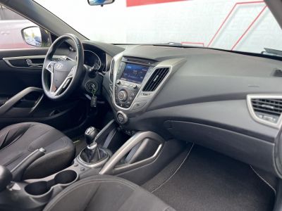 HYUNDAI VELOSTER 1.6 GDI Life klíma. tolatóradar. bluetooth. 2 gyári kulcs!