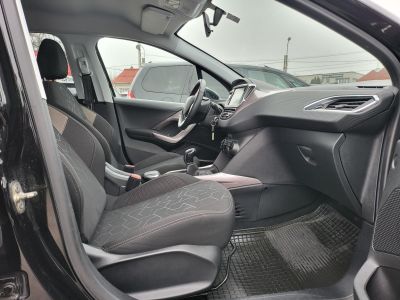 PEUGEOT 2008 1.6 e-HDi Active 98e km. Tempomat Klíma Bluetooth Tolatóradar