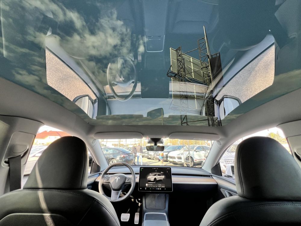 TESLA MODEL Y Performance AWD (Automata) 63e km. AMD Ryzen. mátrix LED. hőszivattyú. garanciális 2030-ig!