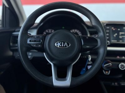 KIA STONIC 1.25 MPI Style Magyarországi. Gyári fényezés. 63e km.Végig vezetett szervizkönyv!