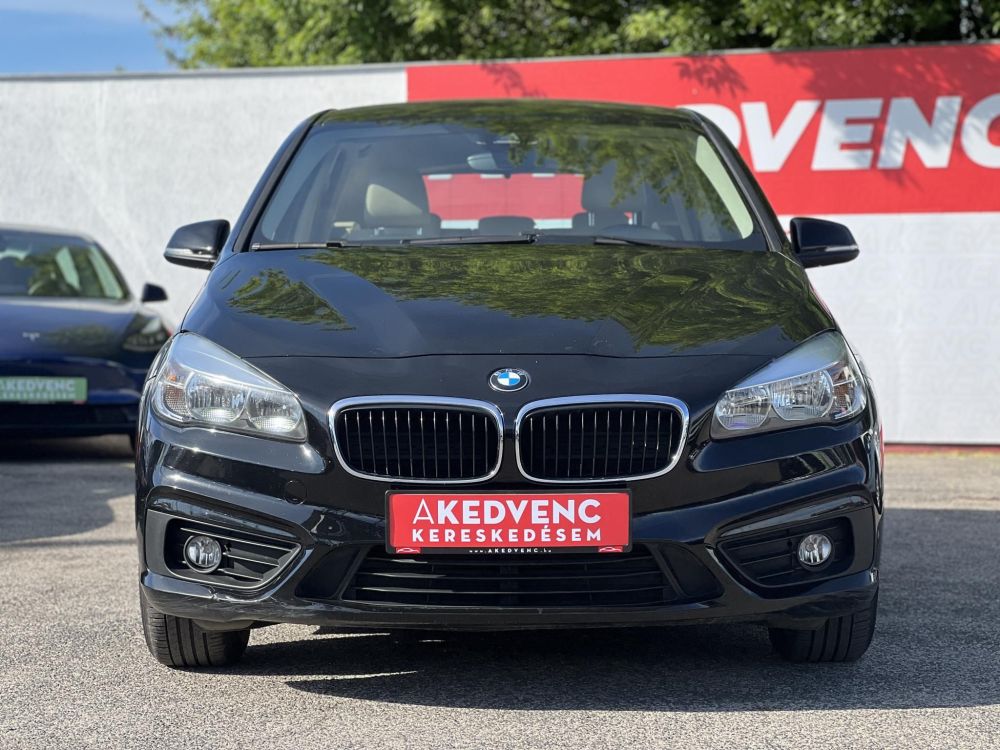 BMW 218i Advantage (Automata) Active Tourer. M.o.-i. vajbőr belső. ülésfűtés. keyless. Wallis szerviz