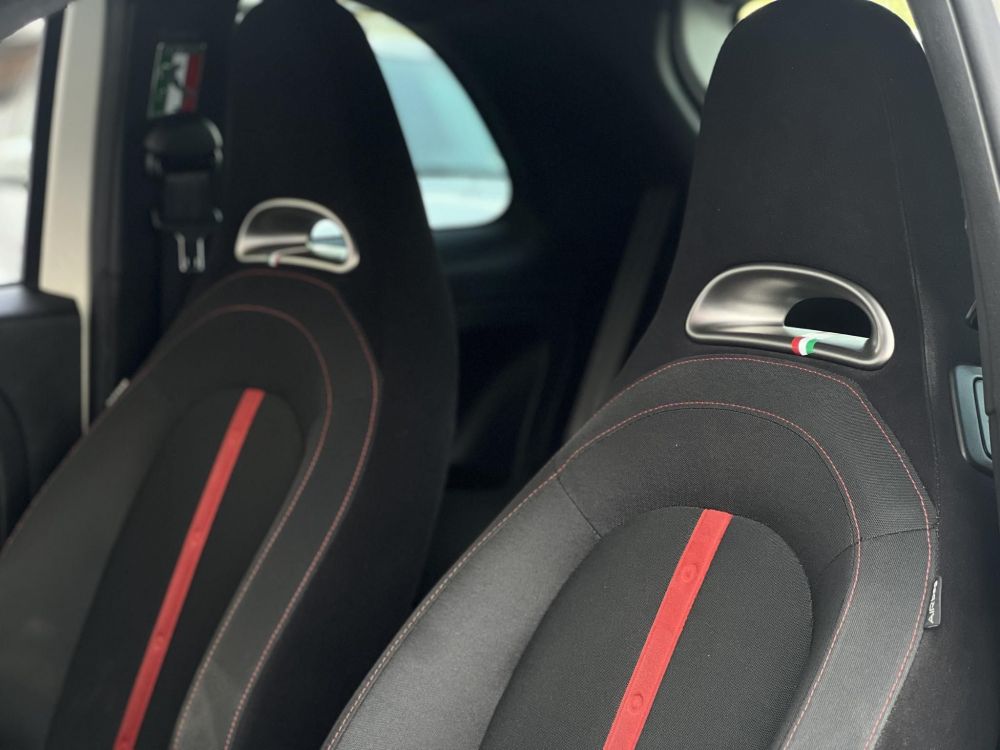 ABARTH 500 1.4 76e km. akrapovic. digitklíma. rendszeresen karbantartott!