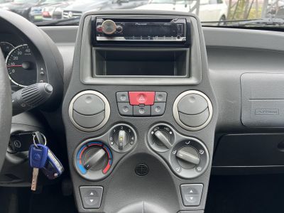 FIAT PANDA 1.4 100 HP Ritkaság! Vezetett szervizkönyv! Téli-Nyári kerék!