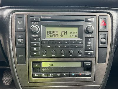 VOLKSWAGEN PASSAT 1.6 Comfortline Business Klíma Tempomat Rendszeresen szervizelt!