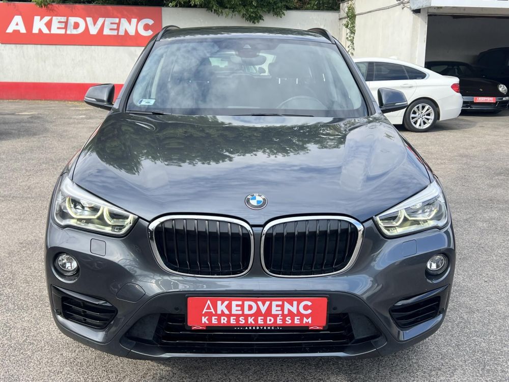 BMW X1 xDrive20i (Automata) M.o.-i. 1.tul. Márkaszervizelt!