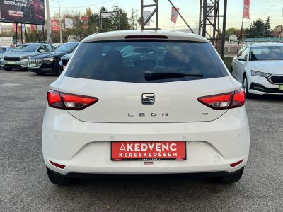 SEAT LEON 1.2 TSi Reference Tempomat Digitklíma Bluetooth Tolatóradar!