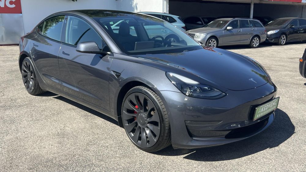 TESLA MODEL 3 Performance AWD (Automata) Kitűnő állapotú facelift PERFORMANCE. gyári garanciával!