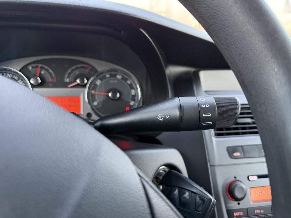 FIAT LINEA 1.4 8V Active (EU5) M.o.-i. 1.tul. klíma. vonóhorog. 4 évszakos gumik!