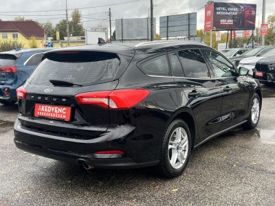 FORD FOCUS 1.0 EcoBoost Connected M.o.-i. 1.tul. Márkaszervizelt!