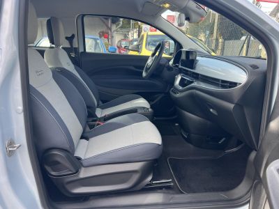 FIAT 500 500e La Prima 42kWh (Automata) Magyar.o-i.Klíma Tempomat Bluetooth Carplay 37e km!